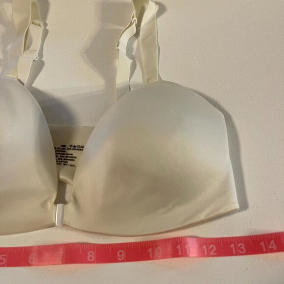 barely there Bra Large White Front closure Wirefree - Picture 2 of 6